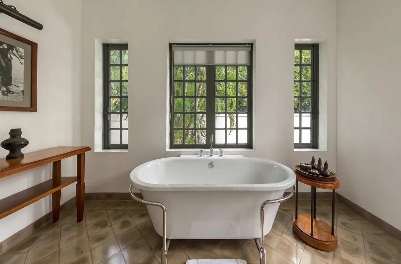 Bathroom Water Removal in Lighthouse Point, FL